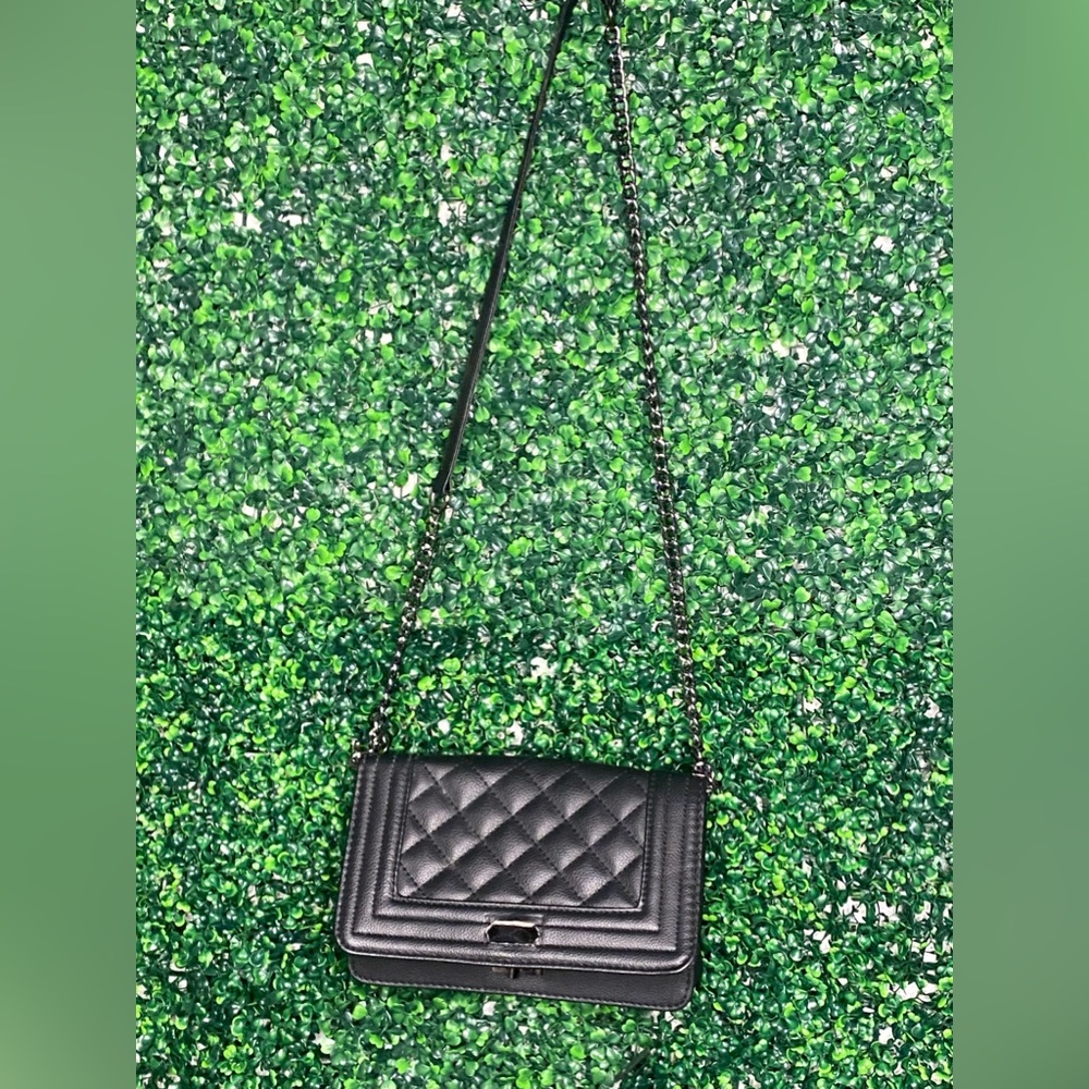 Black Purse